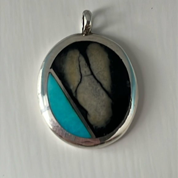 Vintage Zuni Sterling Silver Native American Turquoise Inlay Pendant - Picture 2 of 10